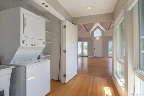 33 Bath Street Lido Beach NY 11561