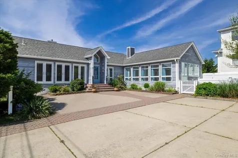 33 Bath Street Lido Beach NY 11561