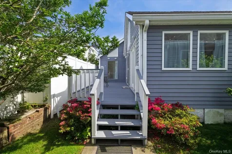33 Bath Street Lido Beach NY 11561