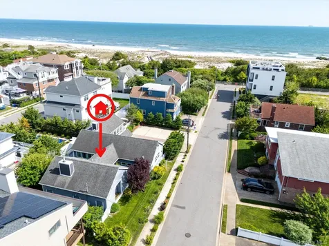 33 Bath Street Lido Beach NY 11561