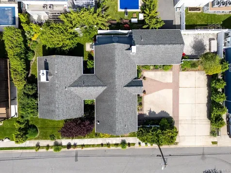 33 Bath Street Lido Beach NY 11561