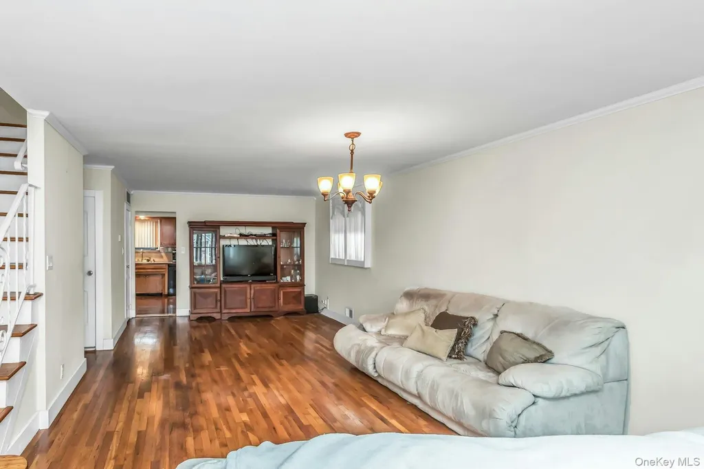 10825 Avenue N Brooklyn NY 11236