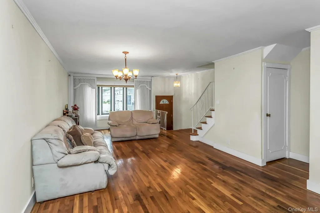 10825 Avenue N Brooklyn NY 11236