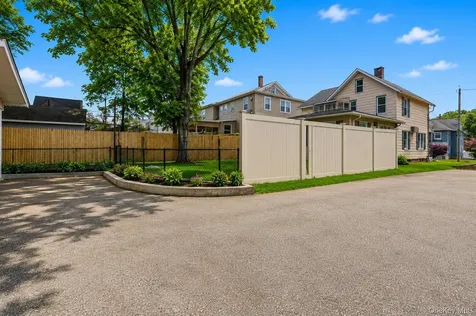 653 Highland Avenue Peekskill NY 10566