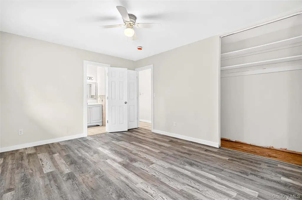23 Marcy Lane Middletown NY 10941