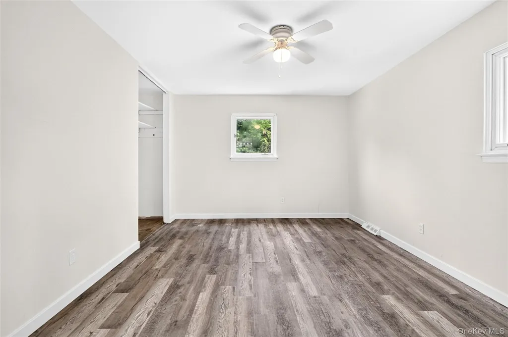 23 Marcy Lane Middletown NY 10941