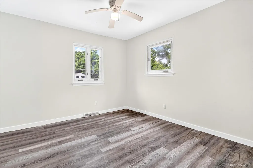 23 Marcy Lane Middletown NY 10941