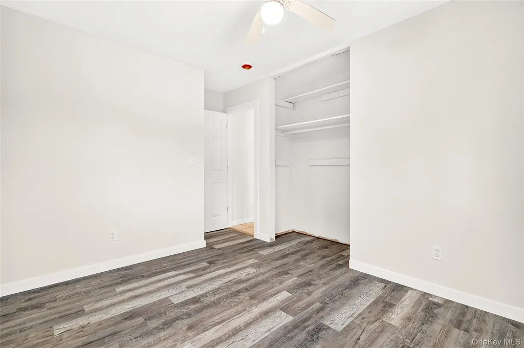23 Marcy Lane Middletown NY 10941