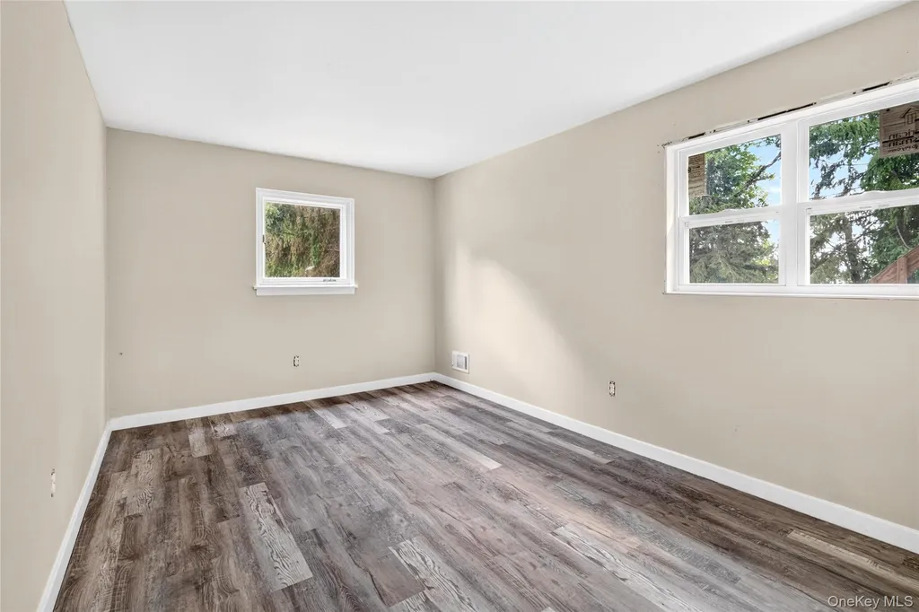 23 Marcy Lane Middletown NY 10941