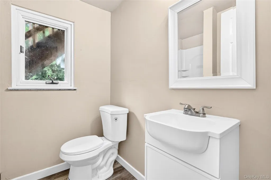 23 Marcy Lane Middletown NY 10941