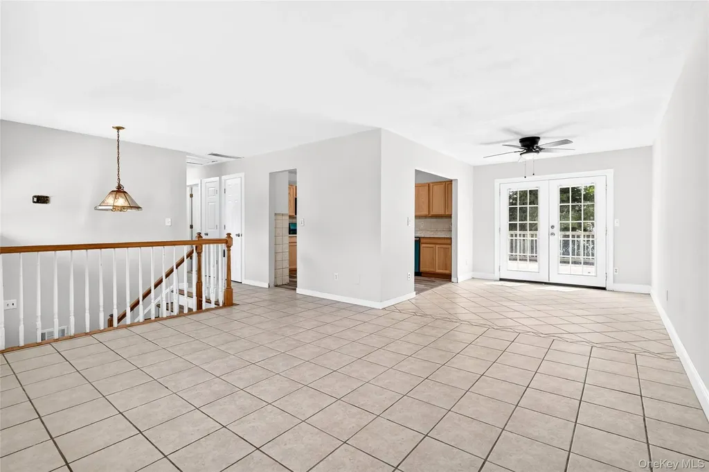 23 Marcy Lane Middletown NY 10941