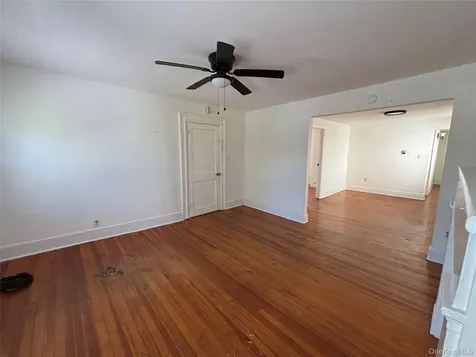 16 Mansion Street Poughkeepsie NY 12601