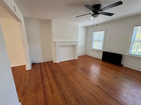 16 Mansion Street Poughkeepsie NY 12601