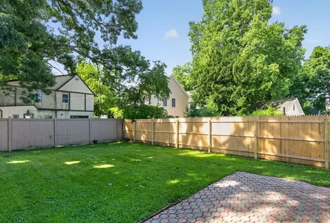 48 Locust Street Westbury NY 11590