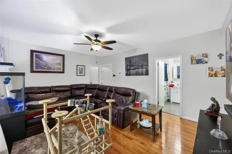 86 Smart Yonkers NY 10704