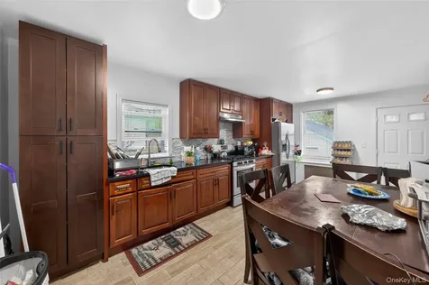 86 Smart Yonkers NY 10704