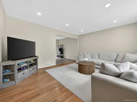 17 Grand Street New City NY 10956