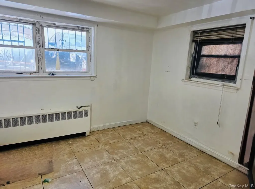 1729 Barnes Avenue Bronx NY 10462