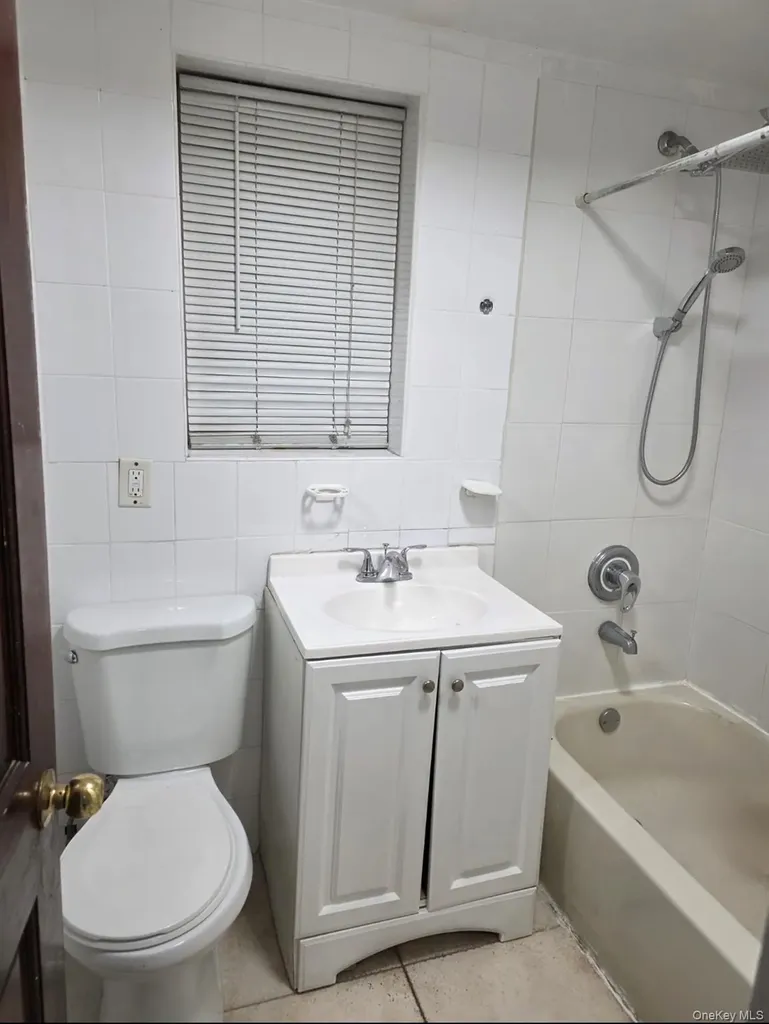 1729 Barnes Avenue Bronx NY 10462