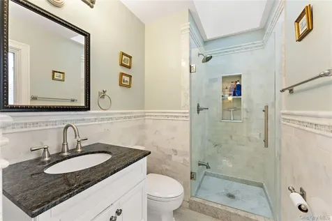 8 Riverview Farm Road Ossining NY 10562