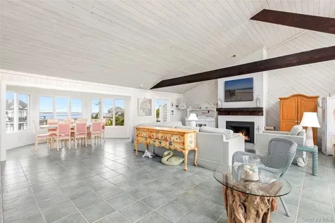 627 Dune Road Westhampton NY 11977