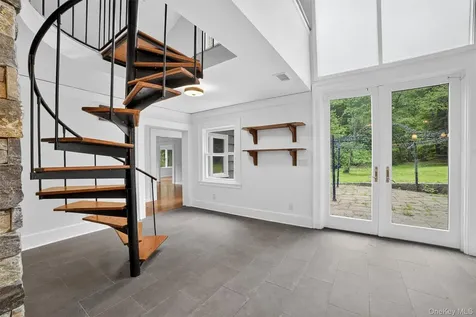 10 North Lane Chappaqua NY 10514