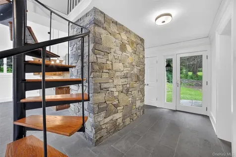 10 North Lane Chappaqua NY 10514