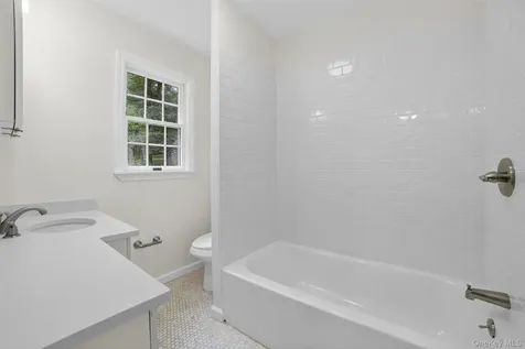 10 North Lane Chappaqua NY 10514
