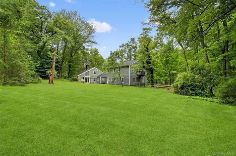 10 North Lane Chappaqua NY 10514