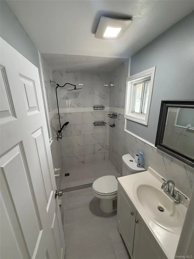 480 Saint Johns Street Central Islip NY 11722