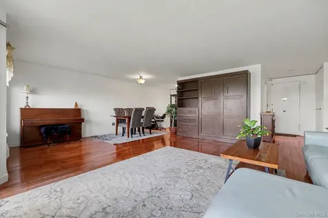 500 High Point Drive Hartsdale NY 10530