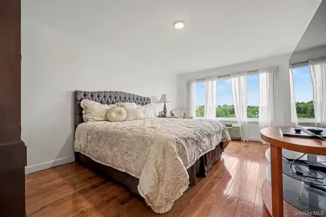 500 High Point Drive Hartsdale NY 10530