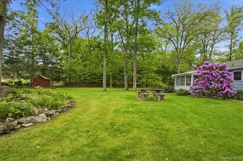 41 Greentree Drive S Hyde Park NY 12538
