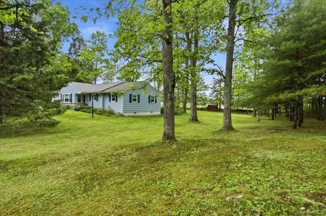 41 Greentree Drive S Hyde Park NY 12538