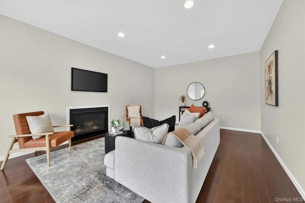 55 Noelle Drive Walden NY 12586