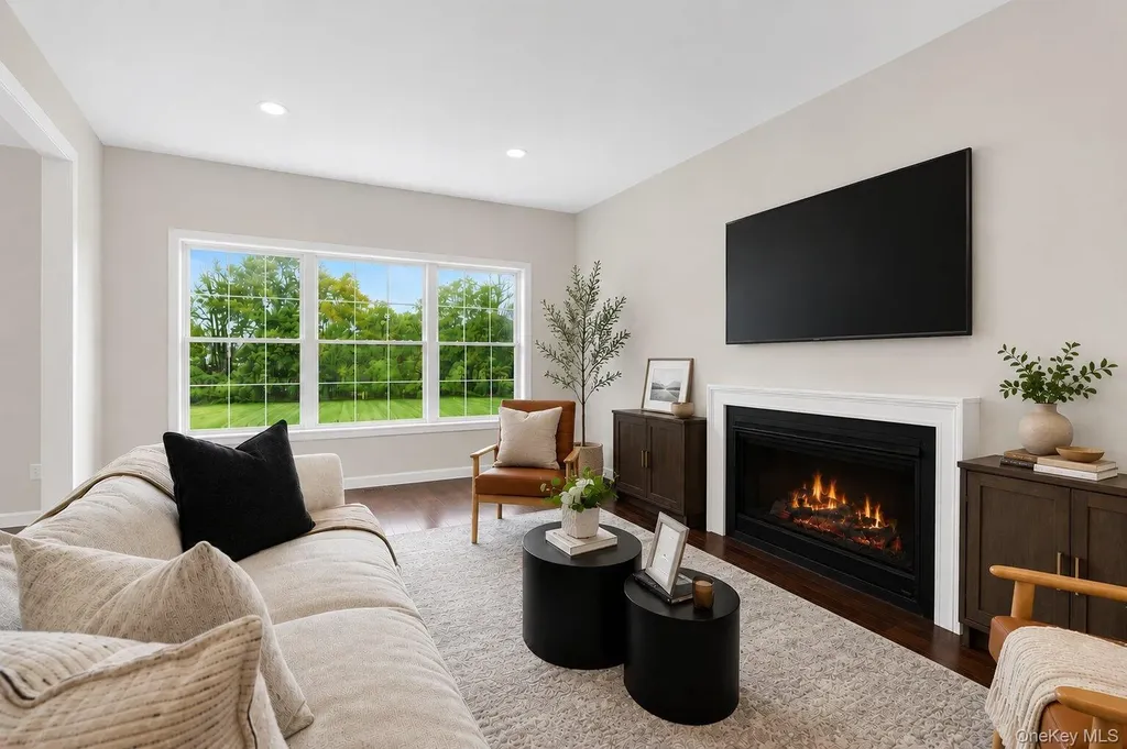 55 Noelle Drive Walden NY 12586
