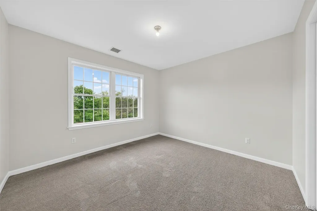 55 Noelle Drive Walden NY 12586