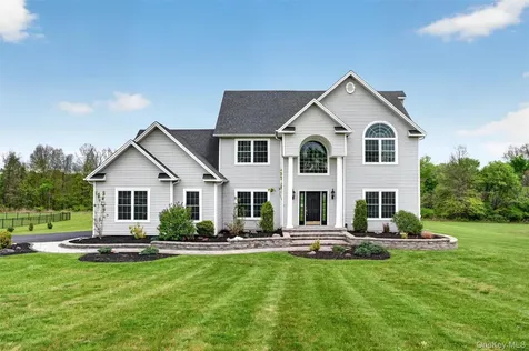 55 Noelle Drive Walden NY 12586