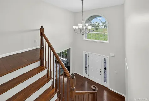 55 Noelle Drive Walden NY 12586