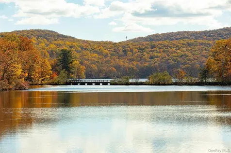 51 Tablerock Circle Sloatsburg NY 10974