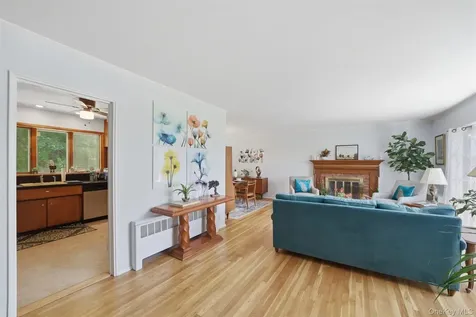 2 Burkewood Road Hartsdale NY 10530