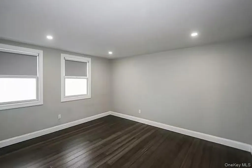 335 Gillette Street Dix Hills NY 11746