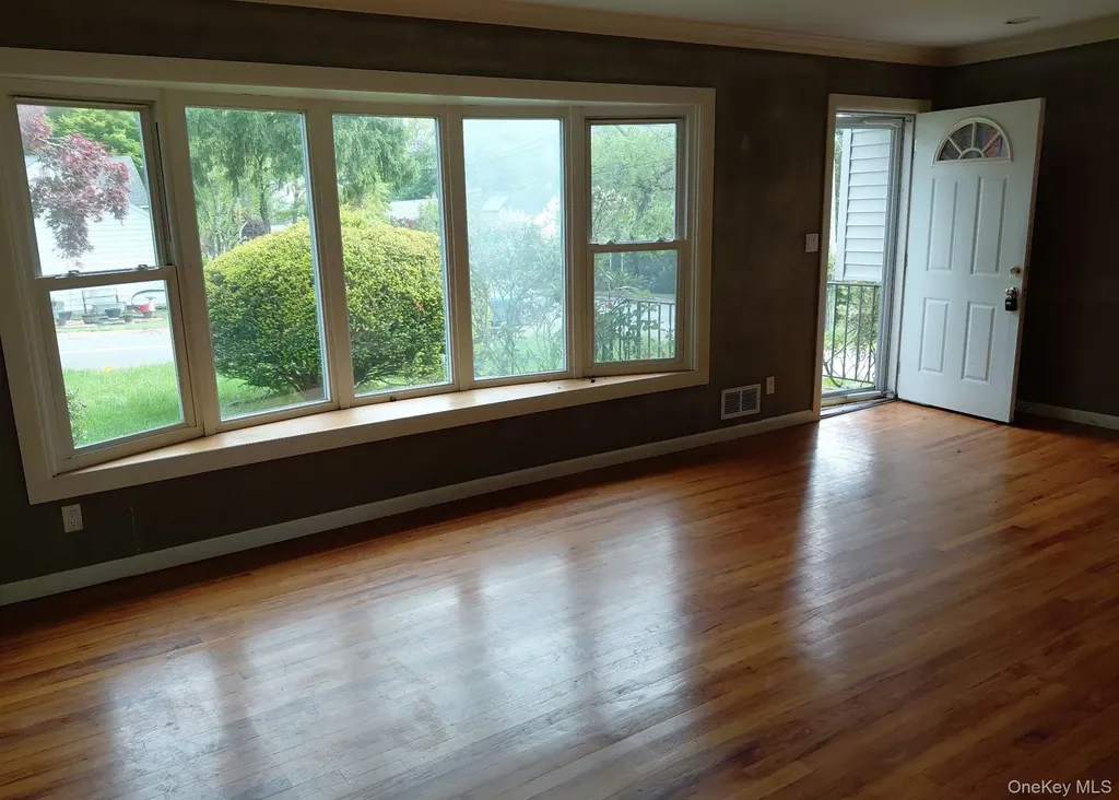 15 South Road White Plains NY 10603