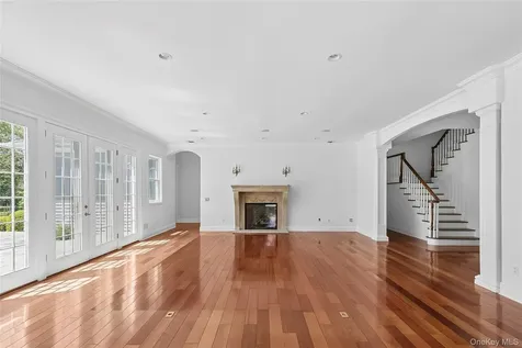 41 Edgewood Avenue Bridgehampton NY 11932
