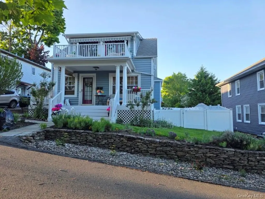 8 E Catherine Street Nyack NY 10960