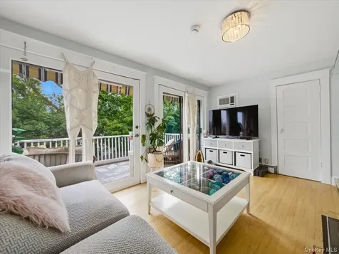8 E Catherine Street Nyack NY 10960