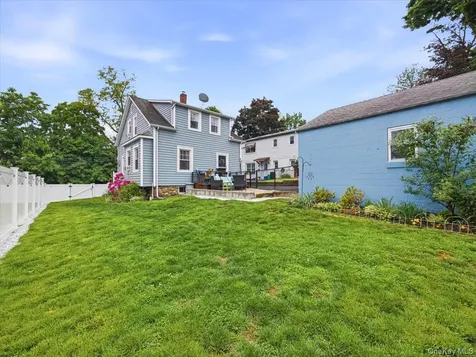 8 E Catherine Street Nyack NY 10960