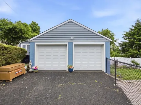 8 E Catherine Street Nyack NY 10960