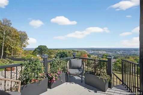 1582 Route 9w Marlboro NY 12542