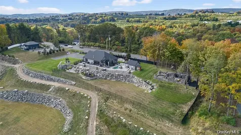 1582 Route 9w Marlboro NY 12542
